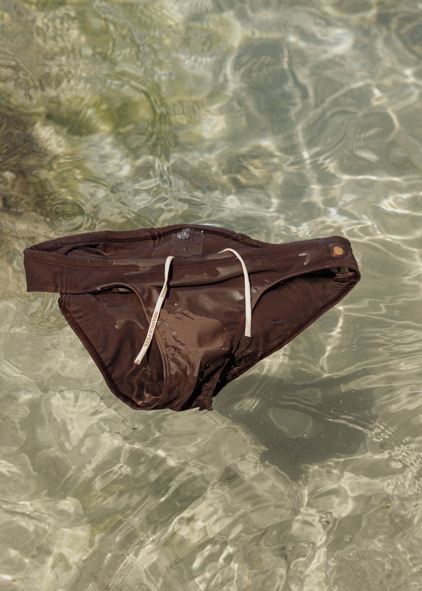 MAN SWIM BRIEFS - SLIM FIT - BROWN CHOCOLATE COLOR