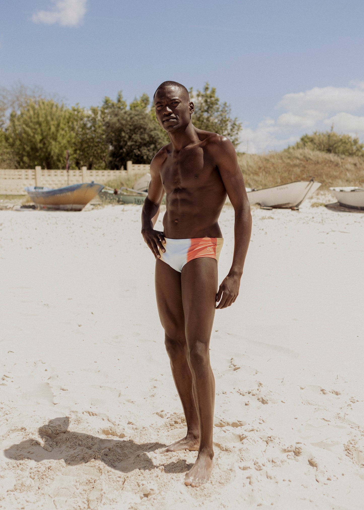 MAN SWIMWEAR - CLASSIC FIT - EARTH TONES TIE-DYE PRINT