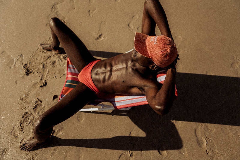 SWIM BRIEFS LIGHT FIT – RED