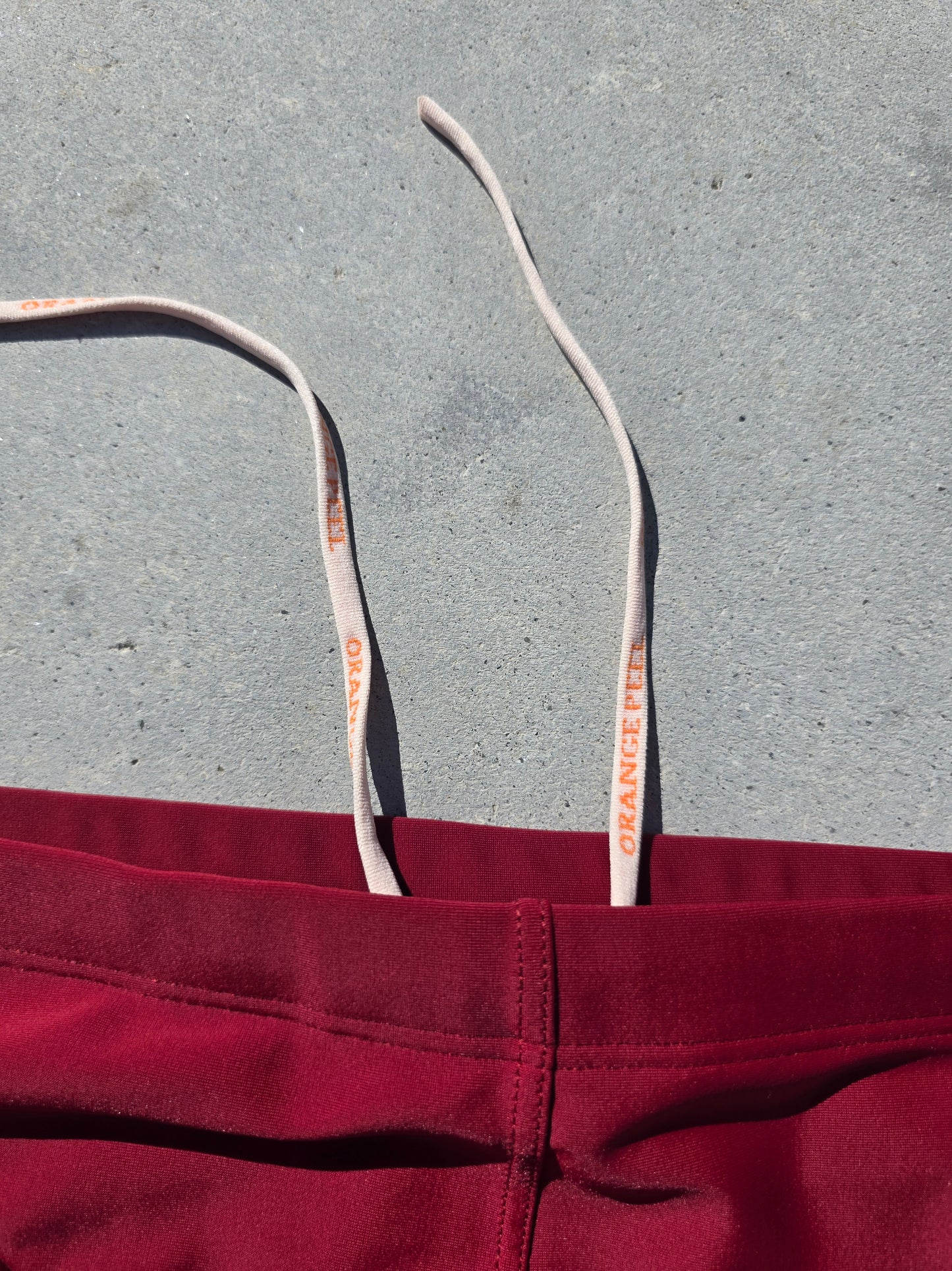 SWIM BRIEFS LIGHT FIT - BLOOD RED